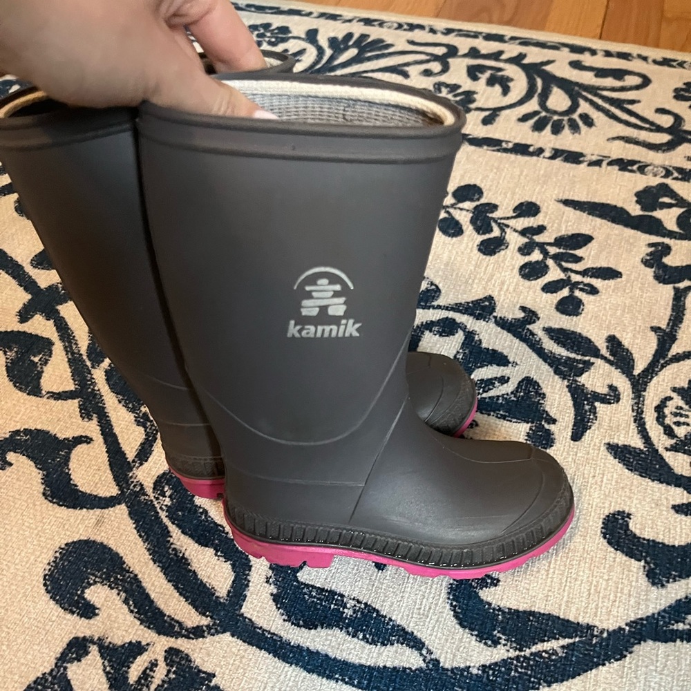 Kamik girls size 10 rain boot
